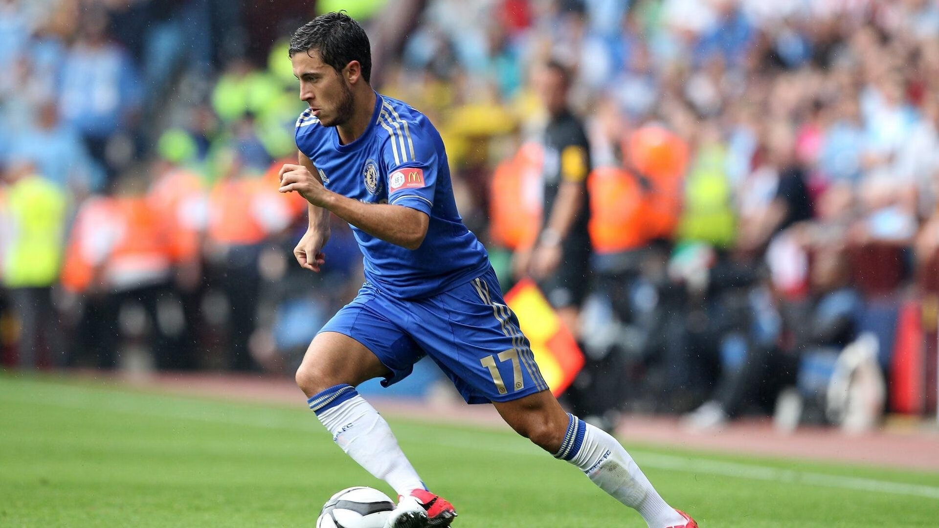 五大联赛是否增加双后腰保护中卫站位结构稳定性,五大联赛最强中场